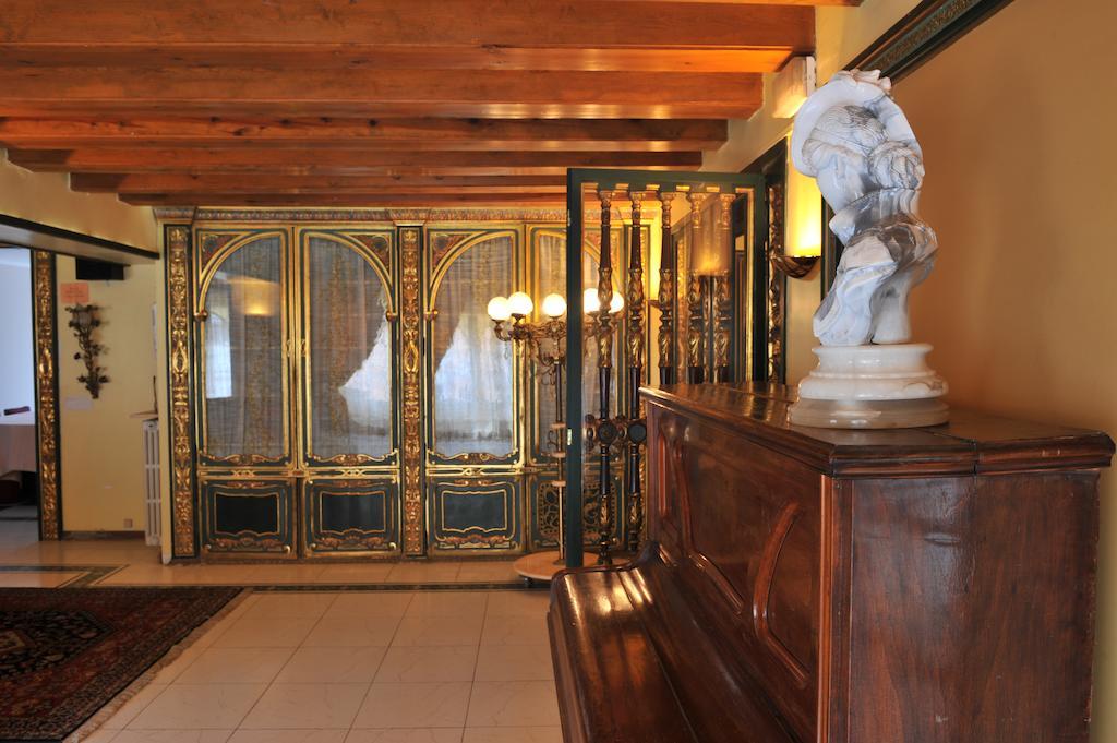 Hotel Tall De Conill Capellades Ngoại thất bức ảnh