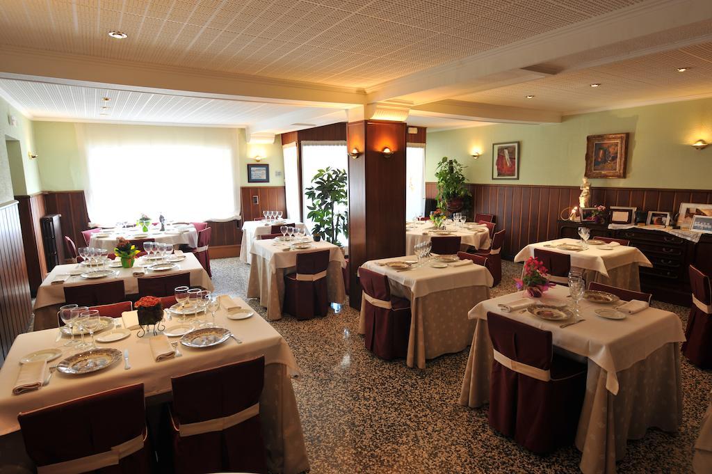 Hotel Tall De Conill Capellades Ngoại thất bức ảnh